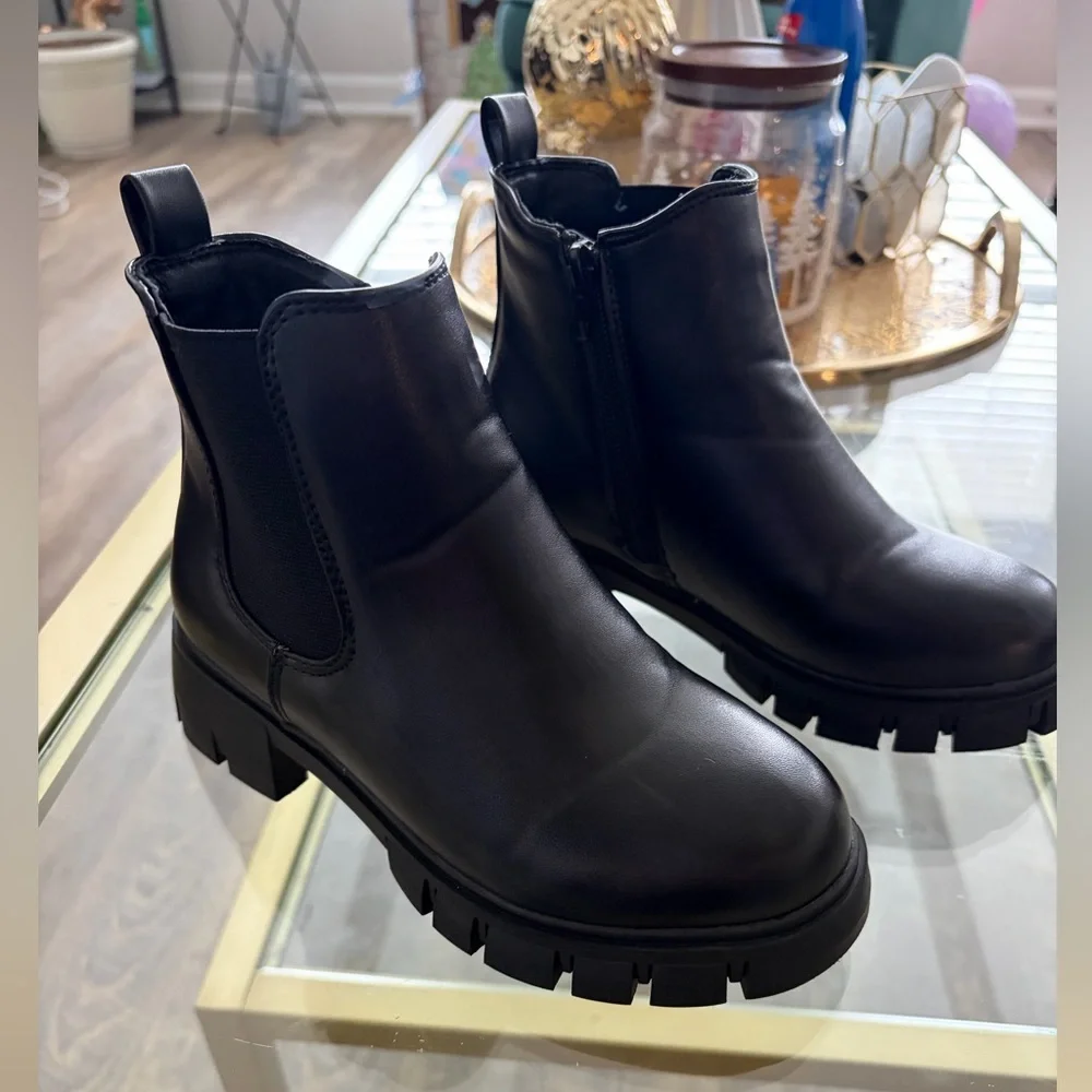 MIA Kids Black Ankle Boots